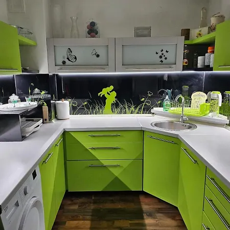 Charming, Cozy & Joyful Modern Oasis Apartament *