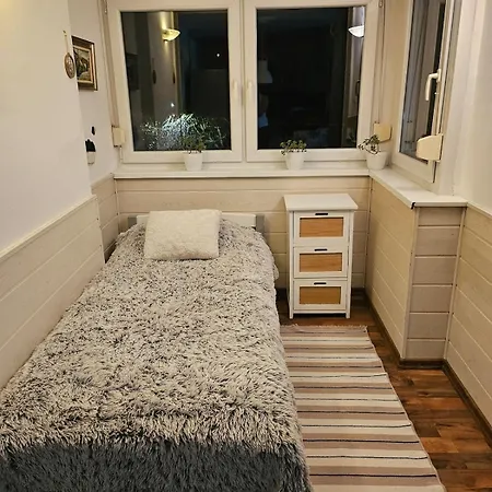 Charming, Cozy & Joyful Modern Oasis